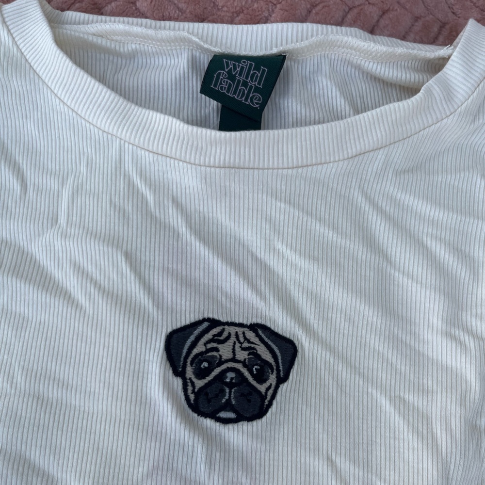 NWT PUG CREAM/WHITE COLOR LONG SLEEVE